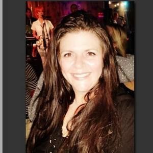 Meet your Posher, Carrie